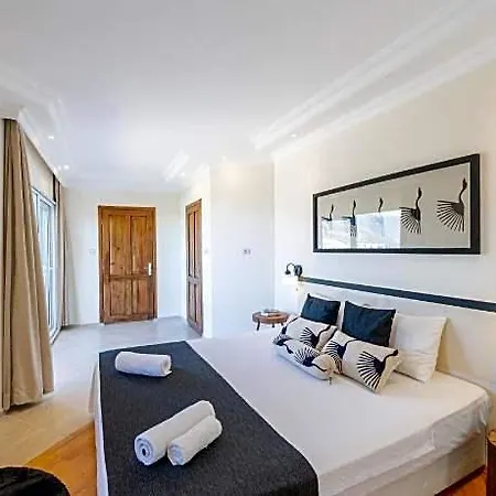 Lacitrus And Hotel 3*